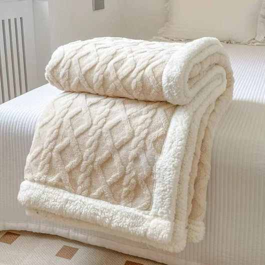 Fleecedecke doppelseitig mit 3D-Jacquardmuster – kuscheldecke flauschig für Sofa und Bett 10