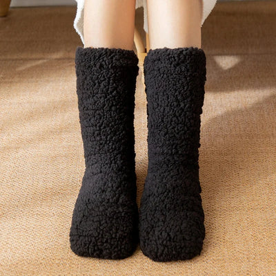 Weiche, schwarze Plüsch-Haussocken für Damen und Herren, ideal für gemütliche Stunden zu Hause.