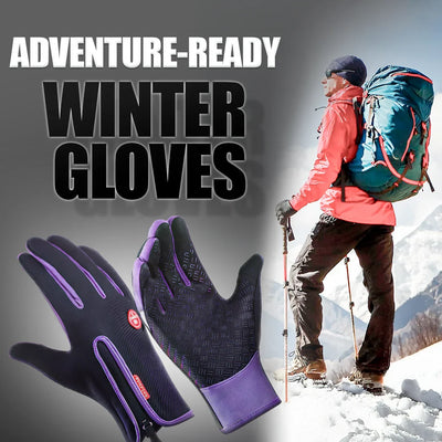 Wasserdichte Winterhandschuhe mit Thermo-Isolierung und Touchscreen-Funktion für Damen bei einer Wanderung im Schnee