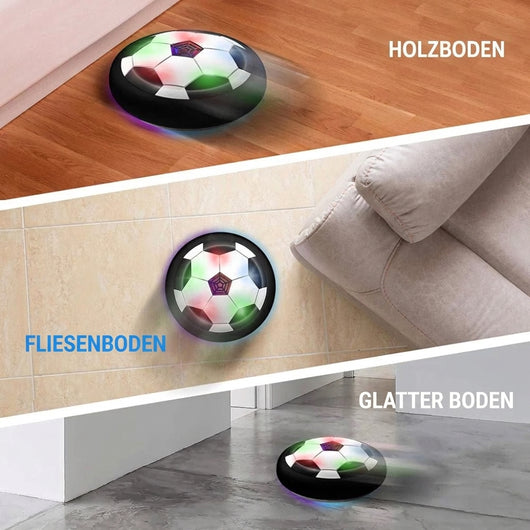 Drei Ansichten eines Hoverballs, der auf verschiedenen Bodenbelägen wie Hartholz, Fliesen und glattem Boden gleitet.