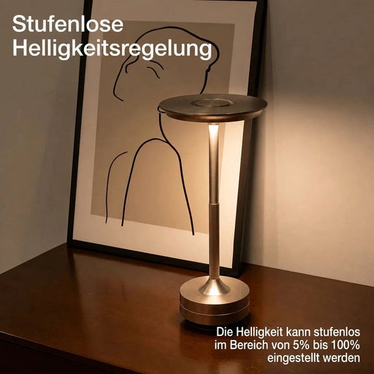 Kabellose, dimmbare Tischleuchte mit Akku, die eine stufenlose Helligkeitsregelung von 5% bis 100% bietet.